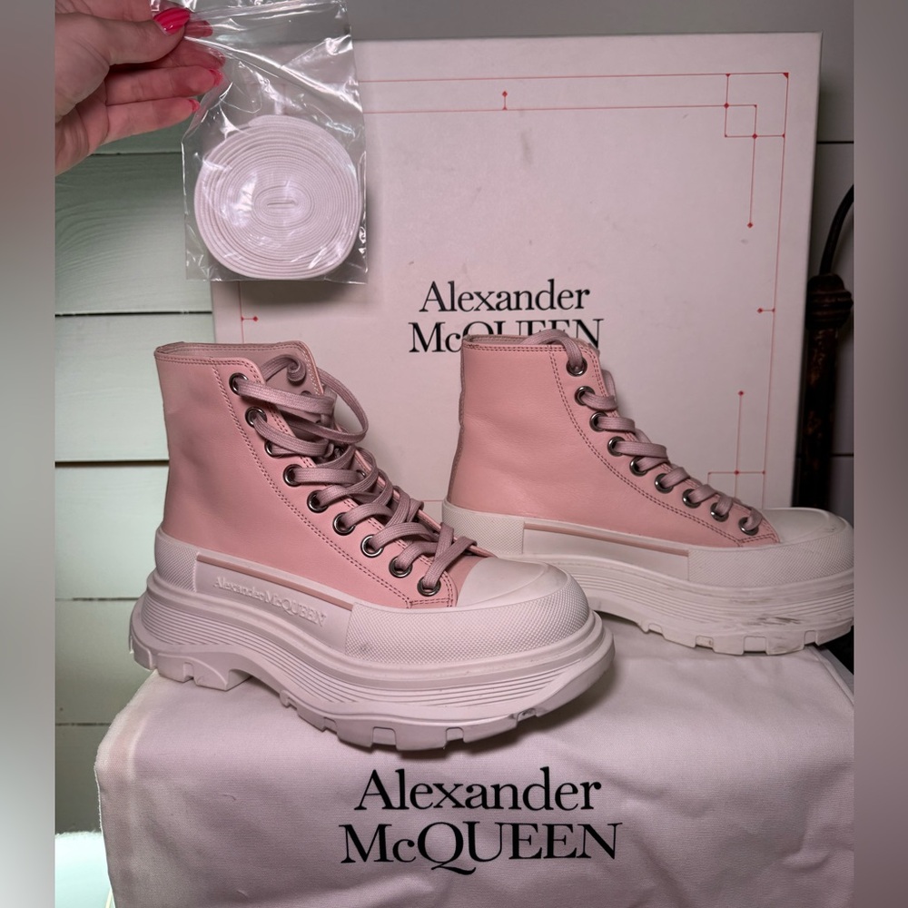 Alexander McQueen Pink High-Top Sneakers